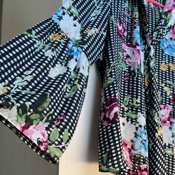 Tahari by ASL Floral Blouse Size Large - Picture 2 of 4